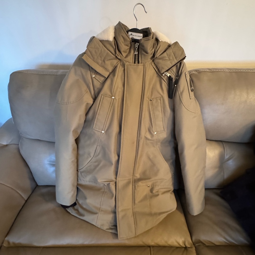 Men's Tan Jacket